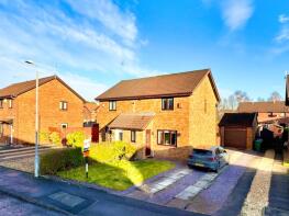 15, Merlinford Drive, Renfrew PA4 8XP