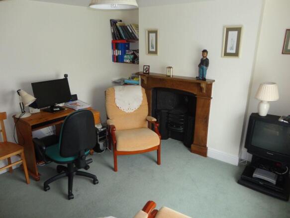 Photo 11