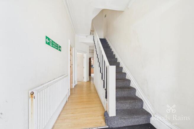 7 bed Terraced for sale Image 5