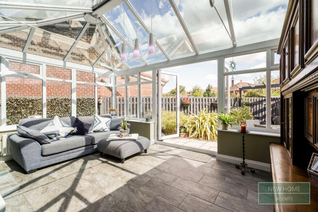 4 bed Detached for sale Image 7