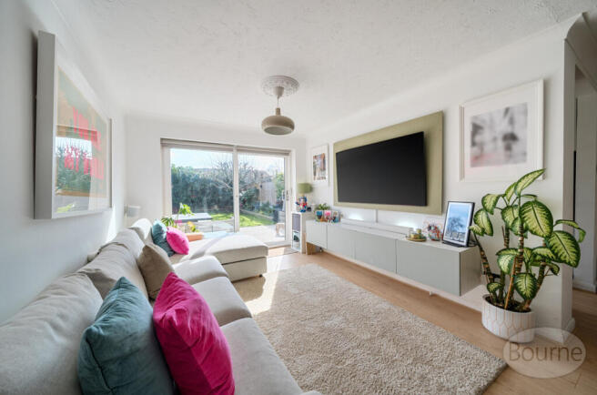 efa894a7-3fdb-420...