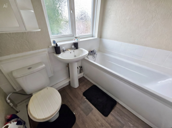 2 bed Semi-Detached to rent Image 6