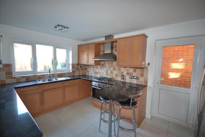 Kitchen/Breakfast Room