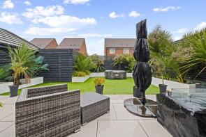 17, Waxwing Walk, Chichester PO20 2NA