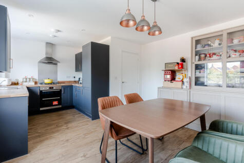 Baylis Gardens, Stoke Gifford, Bristol