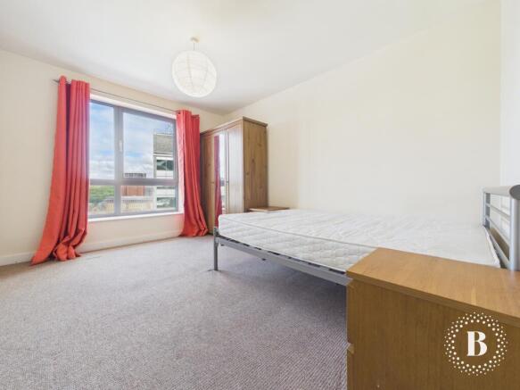 1 bed Apartment to rent Image 11