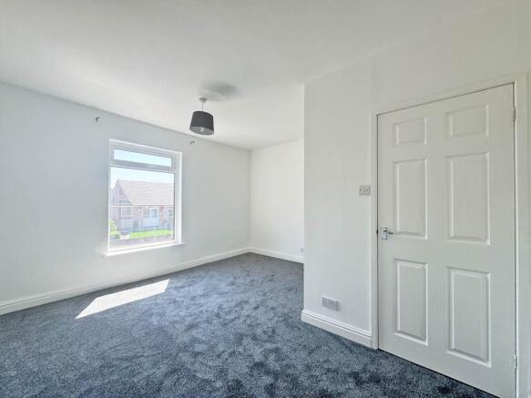 2 bed Terraced for sale Image 11