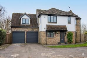 39, Riverside Way, Colchester CO5 9LX