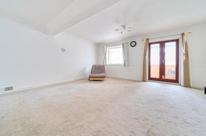 1363162-12-68de6d...