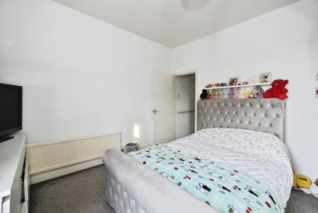 2 bed Terraced for sale Image 6