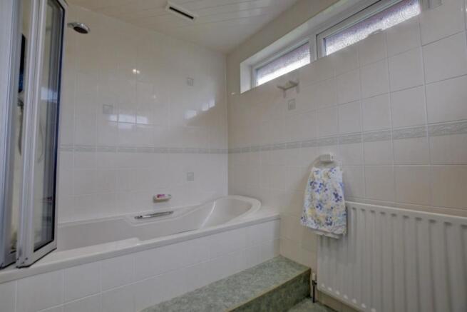Bath 1.jpg