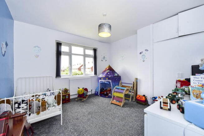 3 bed Semi-Detached for sale Image 12