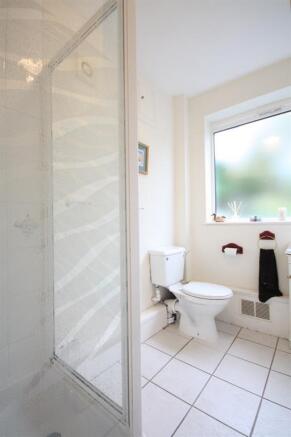 Shower Room / Cloakroom