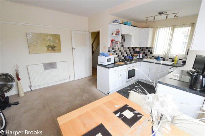 Kitchen/Dining Area