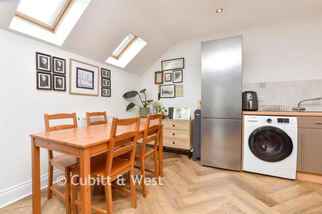 Kitchen / Lounge / Diner