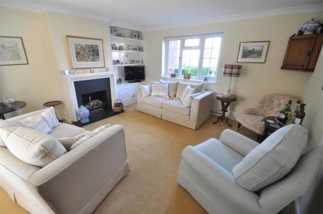 living room.JPG