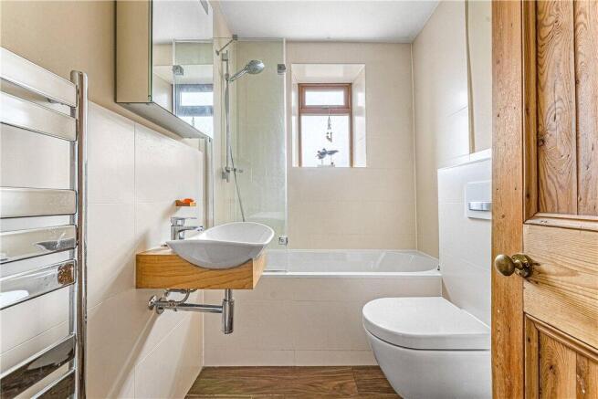 3 bed Semi-Detached for sale Image 11