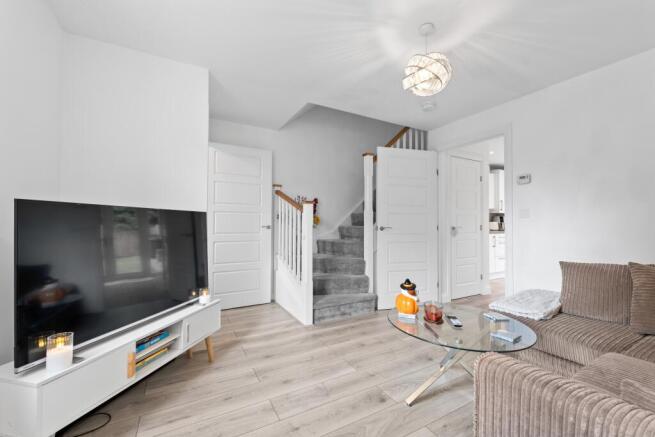 2 bed Semi-Detached for sale Image 4