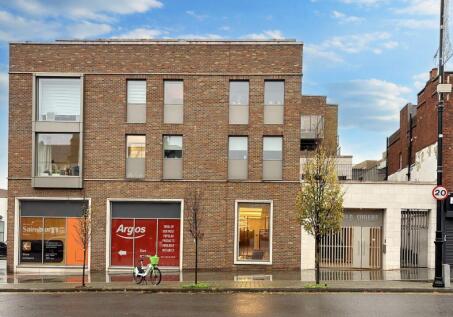 Flat 1 Hamlet Court, High Street, Hornsey, London, N8 7FJ