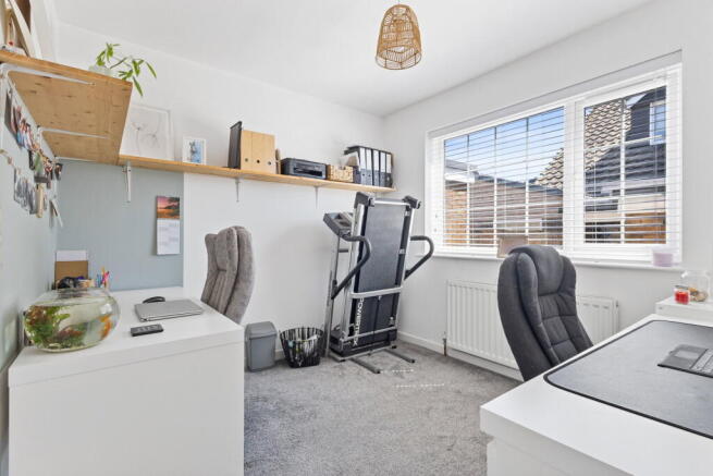 3 bed Semi-Detached for sale Image 9
