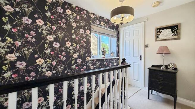 3 bed Detached for sale Image 12