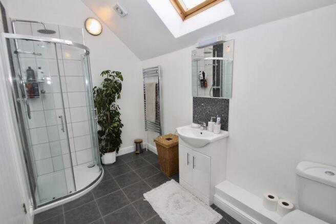 En suite to be...