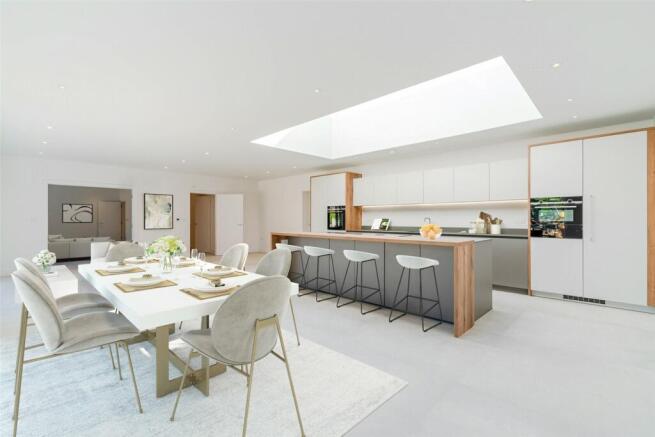 Kitchen/Dining Space