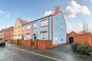 16, Collester Way, Thornbury BS35 3AE