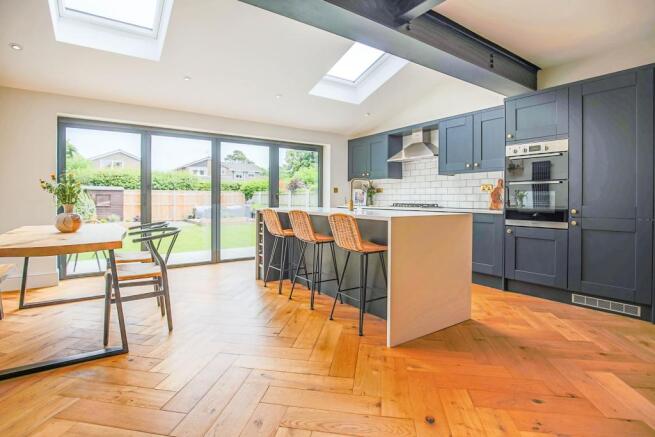 Kitchen/Dining/Famil