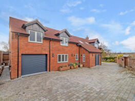 Graceland, The Barracks, Hillesden MK18 4DD