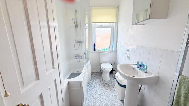 2 bed Terraced for sale Image 7