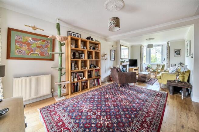 Sitting/Dining Room