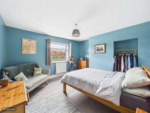 2 bed Semi-Detached for sale Image 7