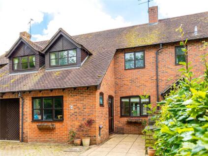 Barn Close, Kintbury, Hungerford, Berkshire, RG17