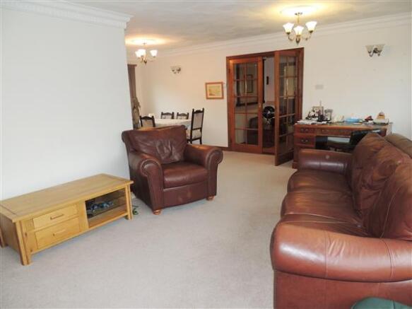 Through Lounge
