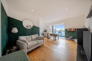 Flat 7, 1 Hutton House, Gallows Yard, Kingston Upon Thames KT2 7DW