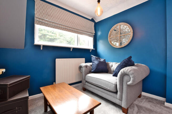 Bedroom 1 - Loung...