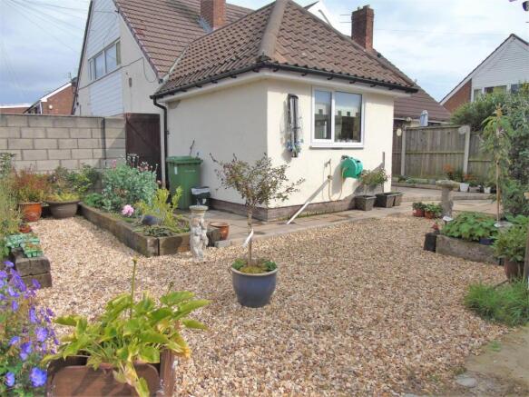 Garden2.JPG