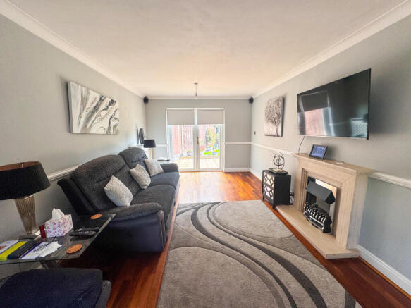 Hillborough Road, Westcliff-On-Sea photo 3