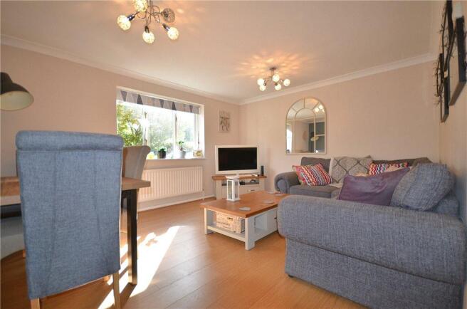 Lounge Dining Area