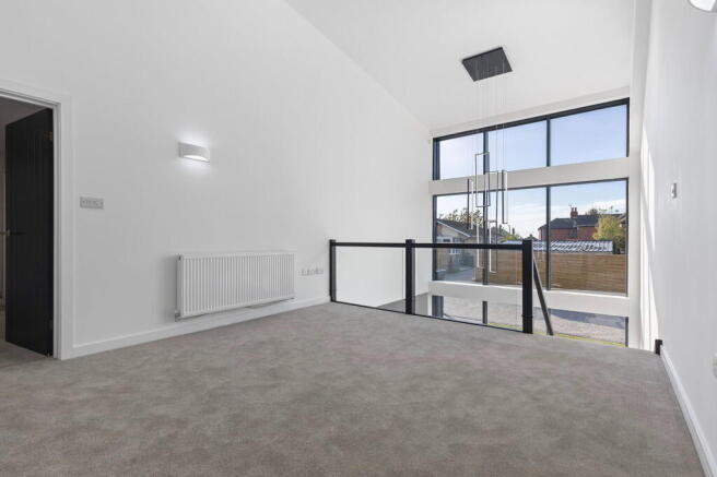 3 bed Semi-Detached for sale Image 12