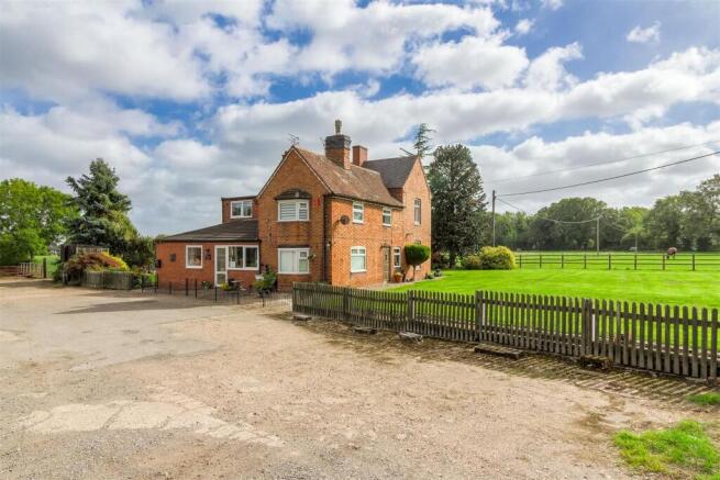 Merton Hall Farm - 001.jpg