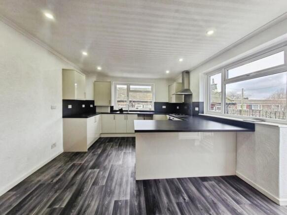 62c14e25--487D-84...