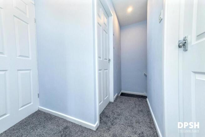 3 bed Terraced for sale Image 11