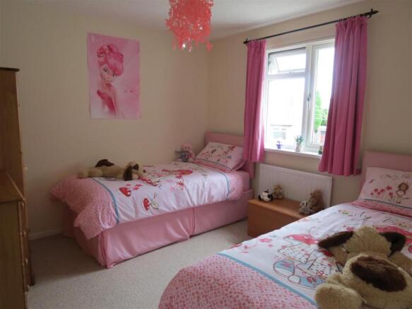 Bedroom:
