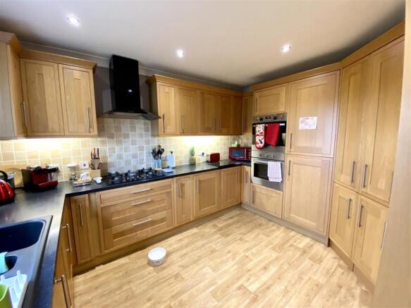 image00006.jpg
