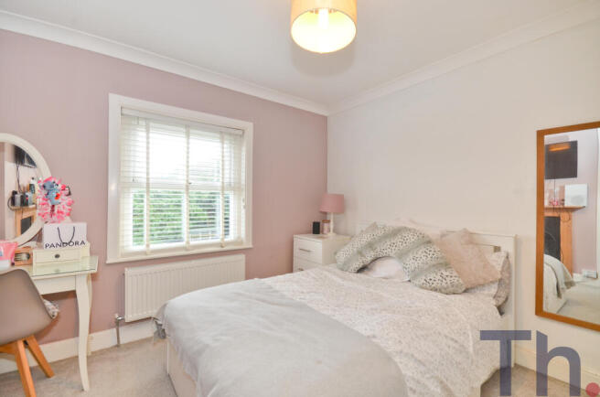 Bedroom 2.JPG