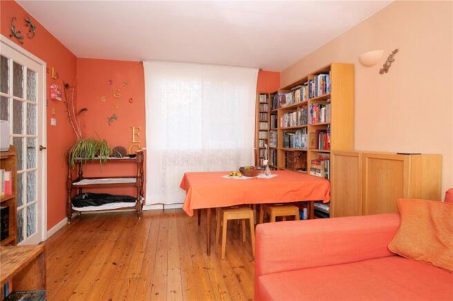 2 bed Semi-Detached for sale Image 5