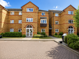 31, Braziers Quay, Bishop's Stortford CM23 3YW