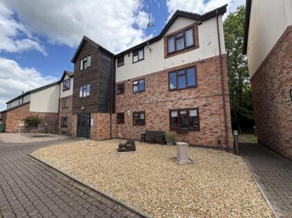 Charnwood Road, Loughborough, LE12
